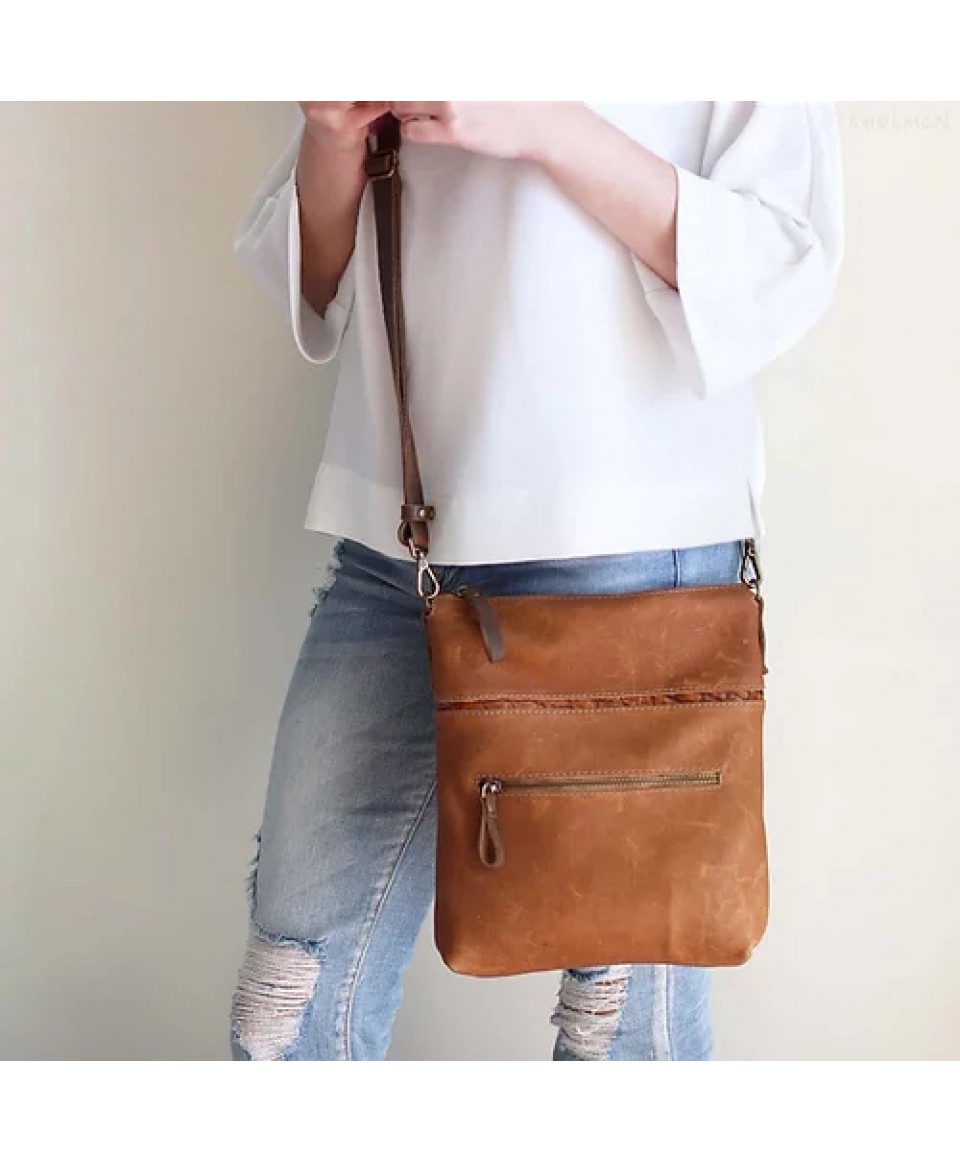 Somerset. Double sided leather crossbody bag