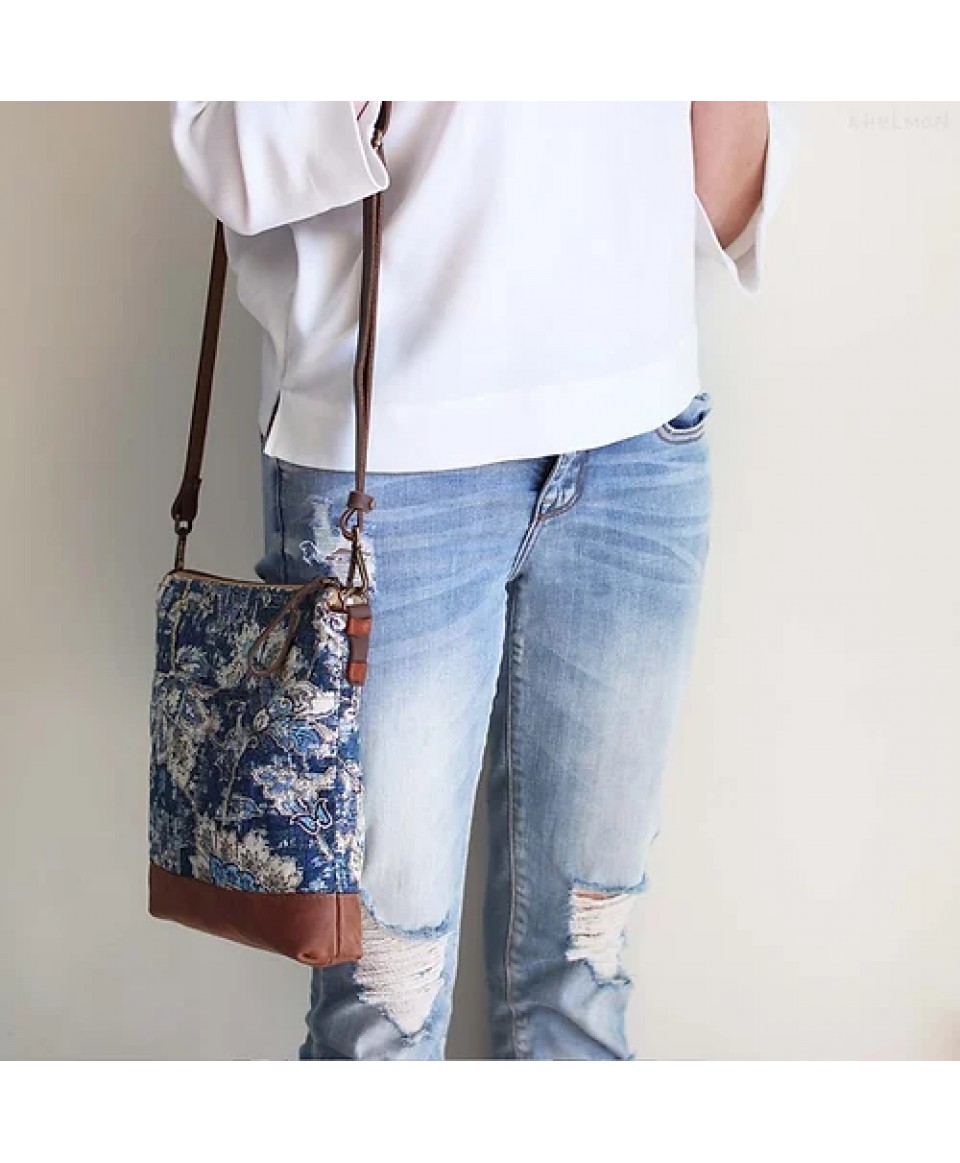 Somerset. Double sided leather crossbody bag