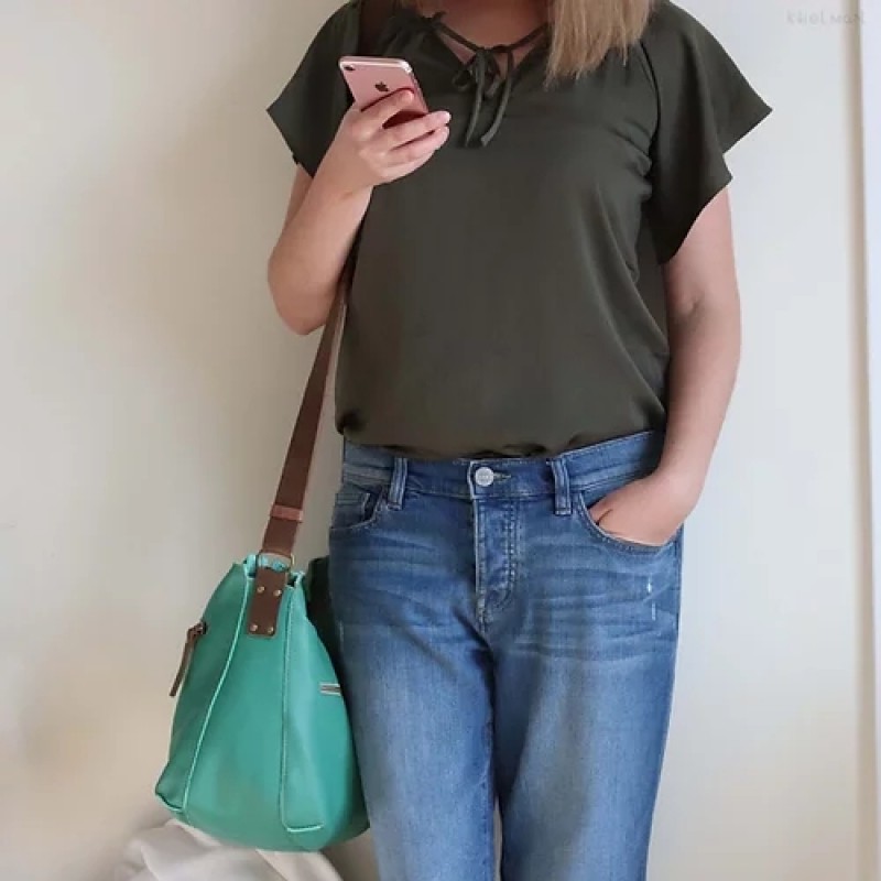 Marley. Malachite green leather crossbody bag