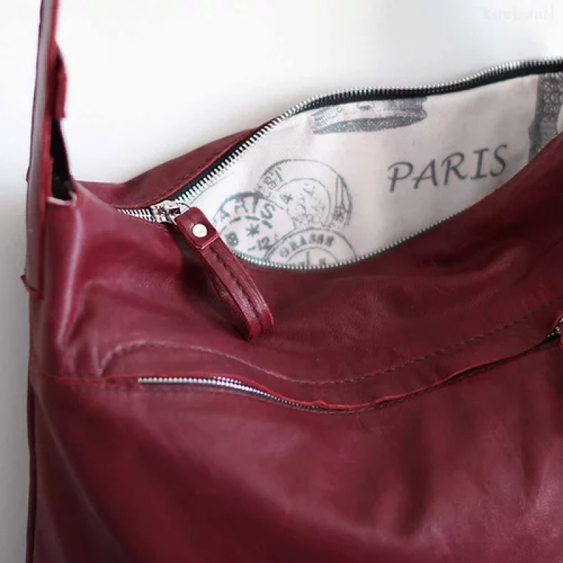 Soho. Wine leather crossbody bag