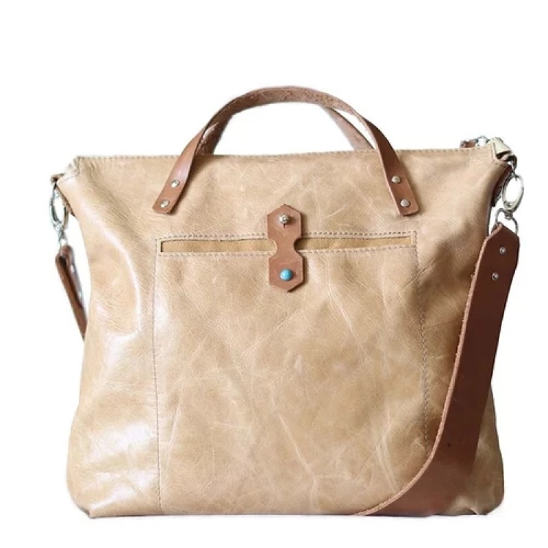 Austin. Distressed leather tote bag