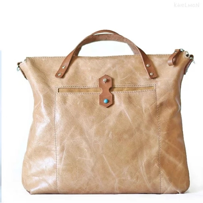 Austin. Distressed leather tote bag