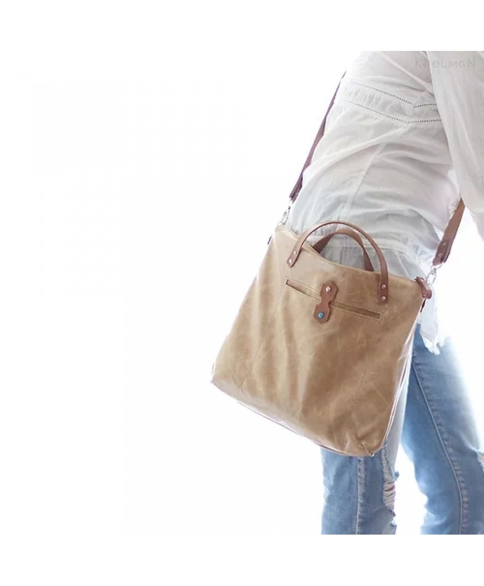 Austin. Distressed leather tote bag