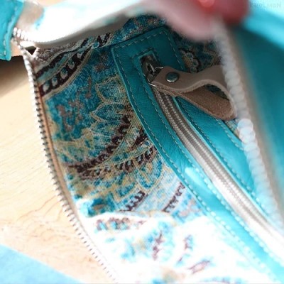 Borla. Black leather crossbody purse