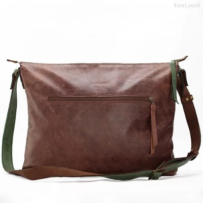 Calipso. Brown leather crossbody bag