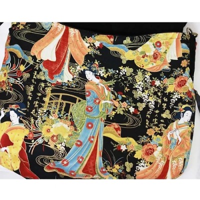 Demilune. Crossbody hobo bag with flap