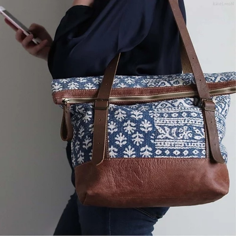 Dominique carpet leather tote bag