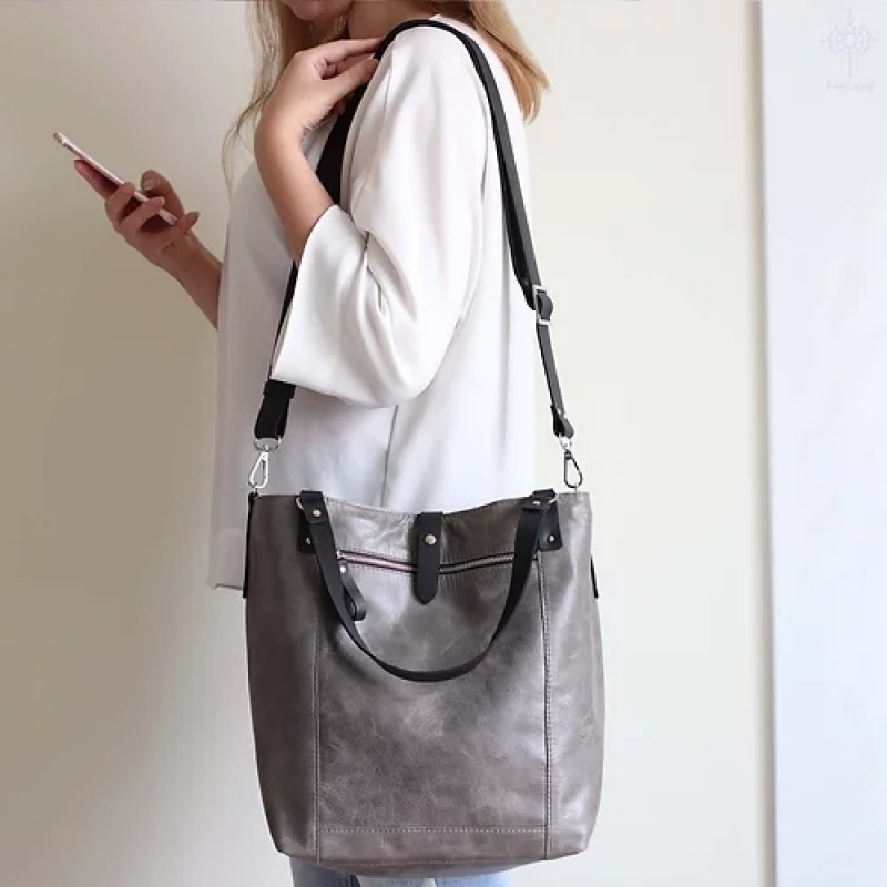 Niten. All catch leather tote bag