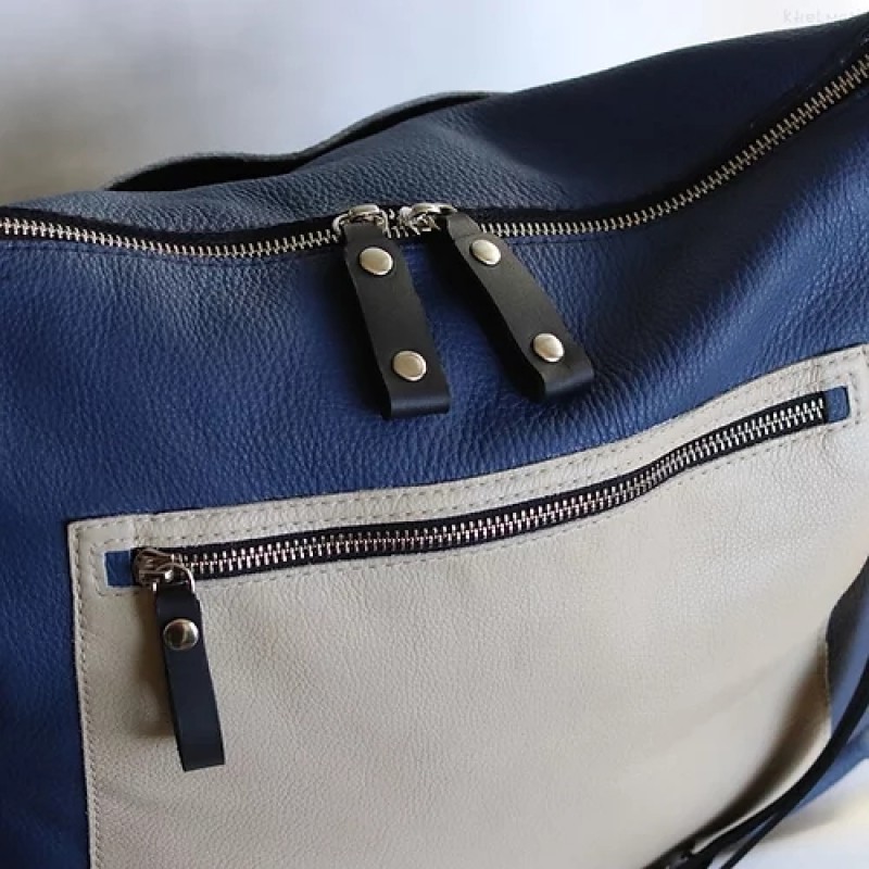 Solaris. Denim Blue leather crossbody bag