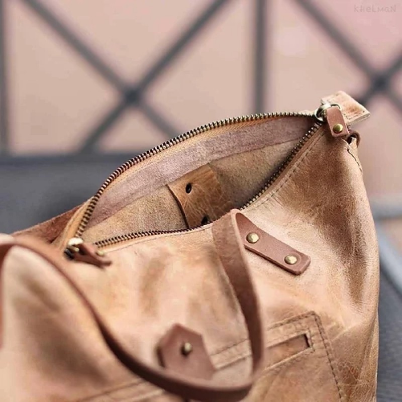 Tiberis Light. Caramel tote bag