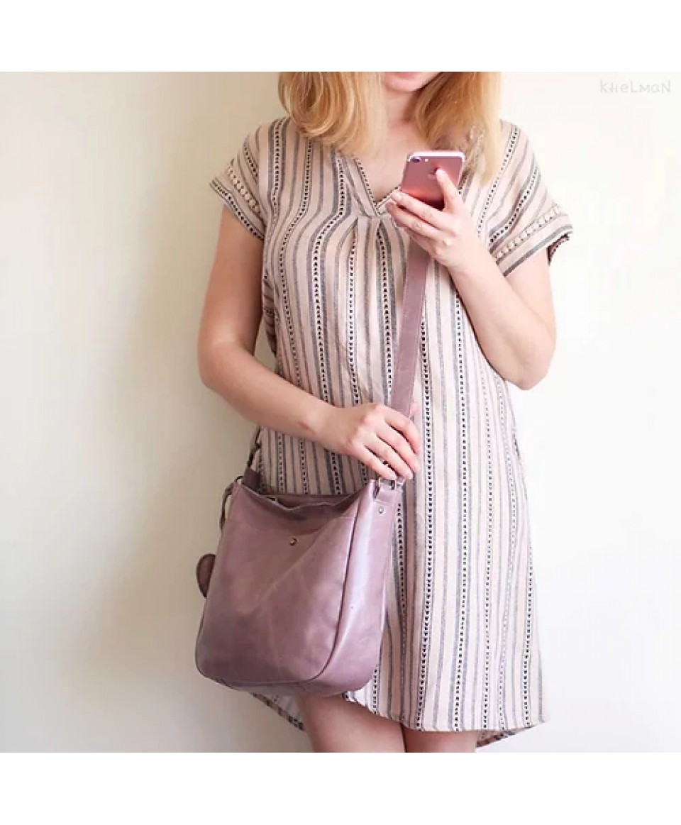 Ulrica. Lavender purple crossbody leather bag