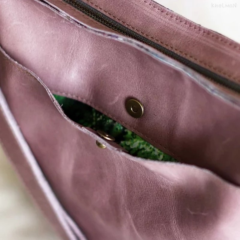 Ulrica. Lavender purple crossbody leather bag